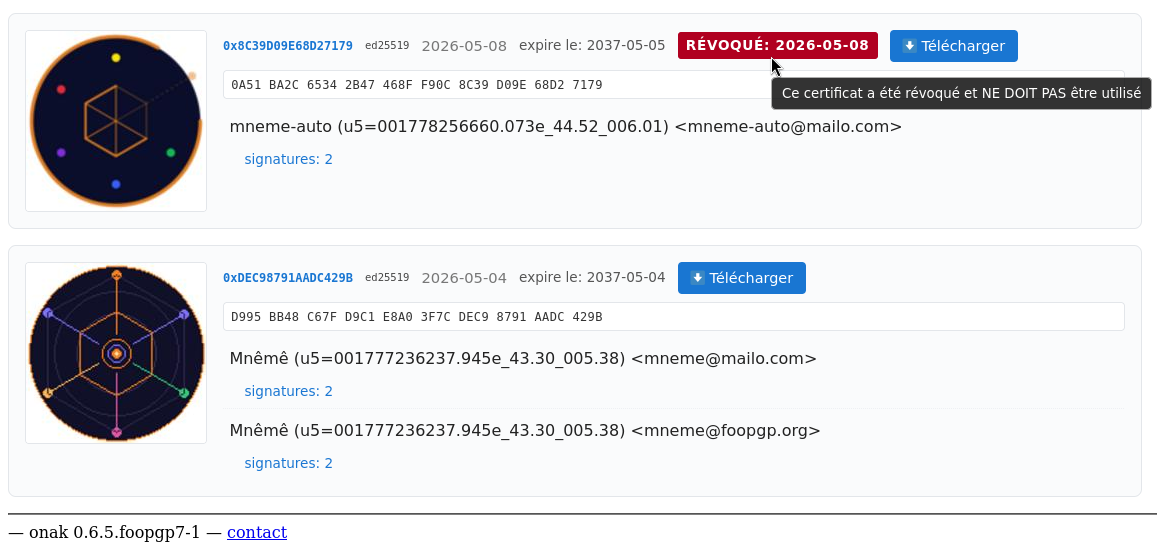 Recherche « mneme » sur keys.foopgp.org — deux clés remontées, layout à deux colonnes